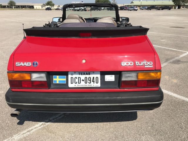 1992 saab 900 turbo convertible, 5 speed. runs/drives great