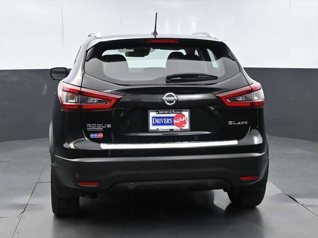 2022 nissan rogue sport sl