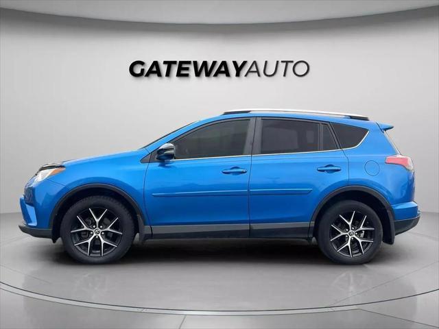 2016 toyota rav4 se