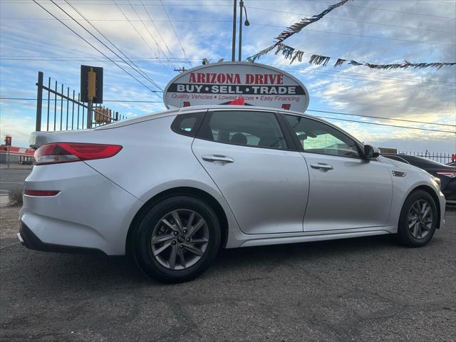 2020 kia optima lx