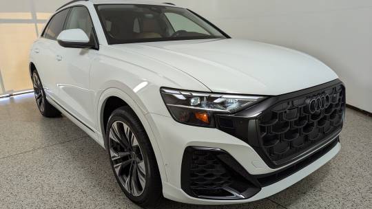 2025 Audi Q8