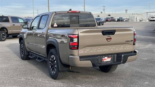 2024 Nissan Navara (Frontier) pro-4x