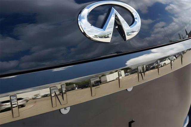 2022 infiniti qx80 premium select