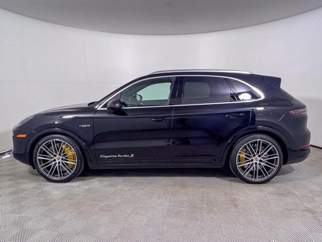 2023 porsche cayenne e-hybrid turbo s