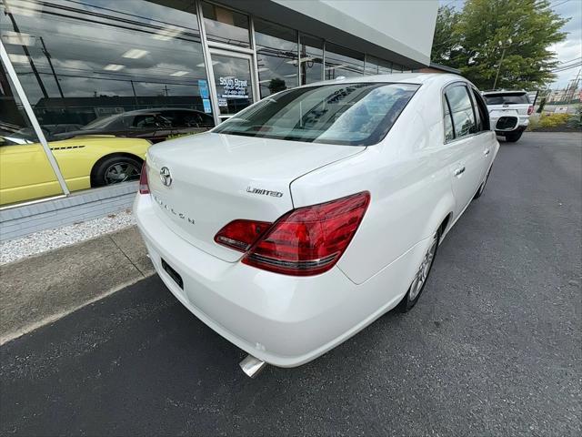 2009 toyota avalon limited