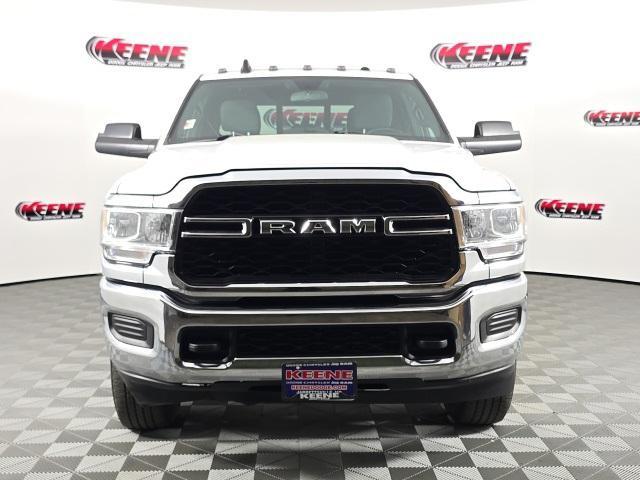 2021 ram 3500 tradesman crew cab 4x4 8' box
