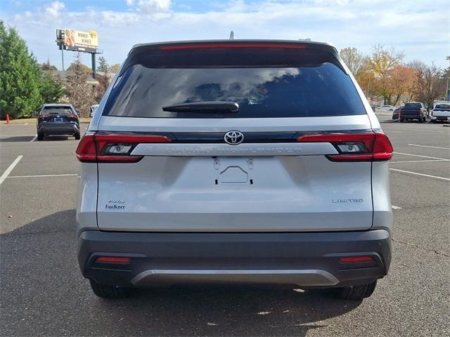 2024 toyota grand highlander limited
