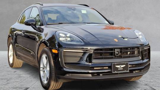 2022 Porsche Macan