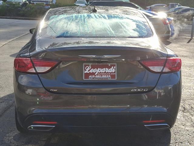 2015 chrysler 200 c
