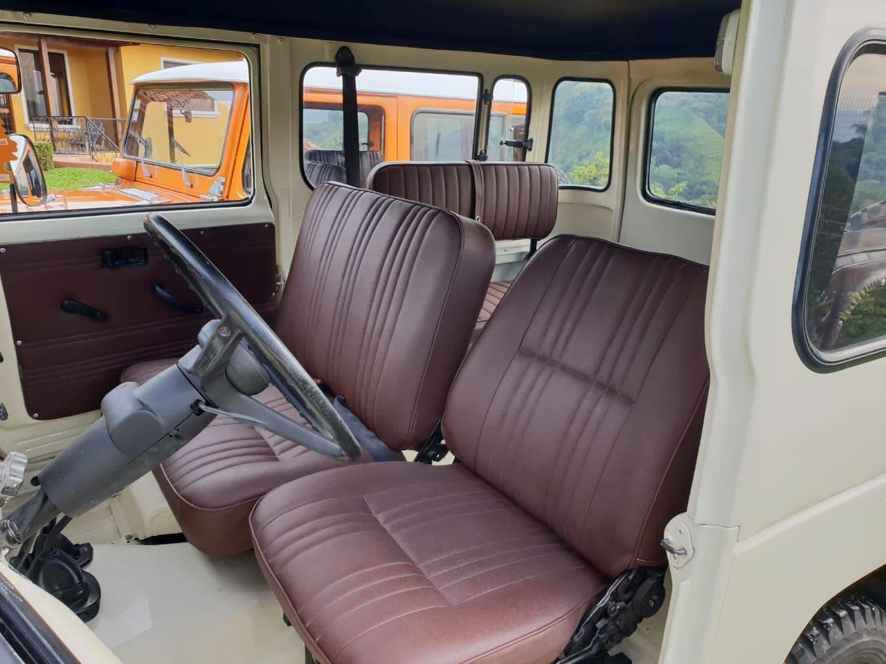 1977 toyota land cruiser fj40