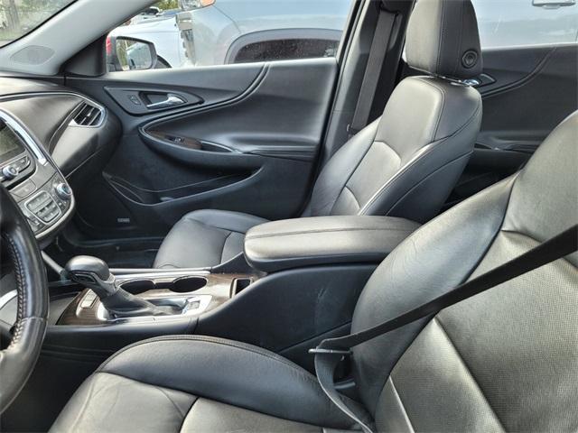 2022 chevrolet malibu premier
