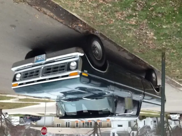 1977 f-350 crewcab longbox 2wd pick up