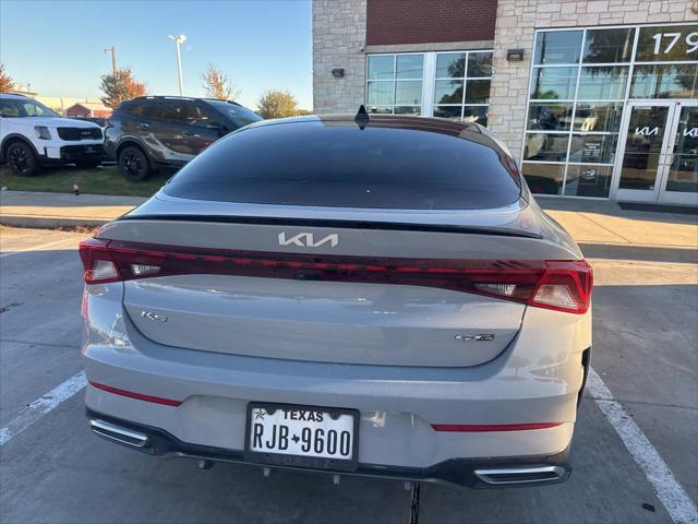 2022 kia k5 gt-line