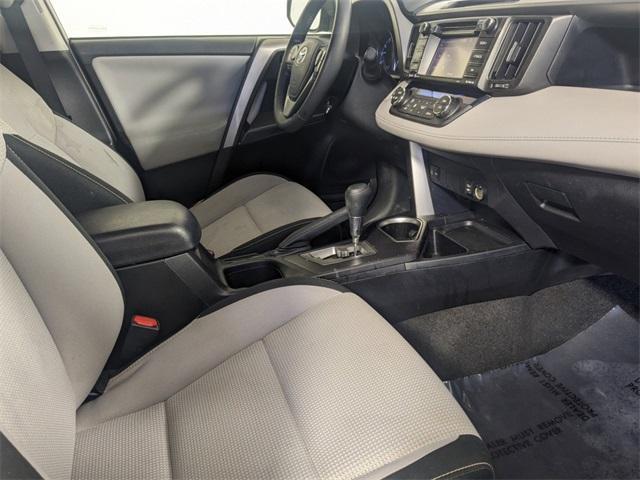 2018 toyota rav4 xle