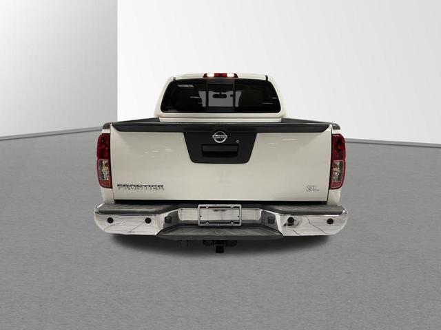 2019 nissan frontier sl