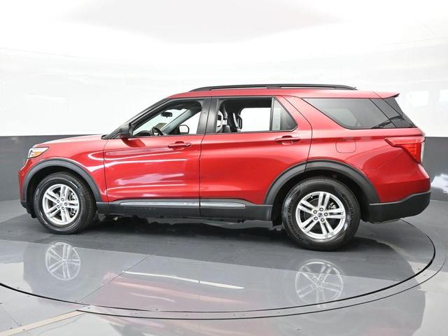 2021 ford explorer xlt