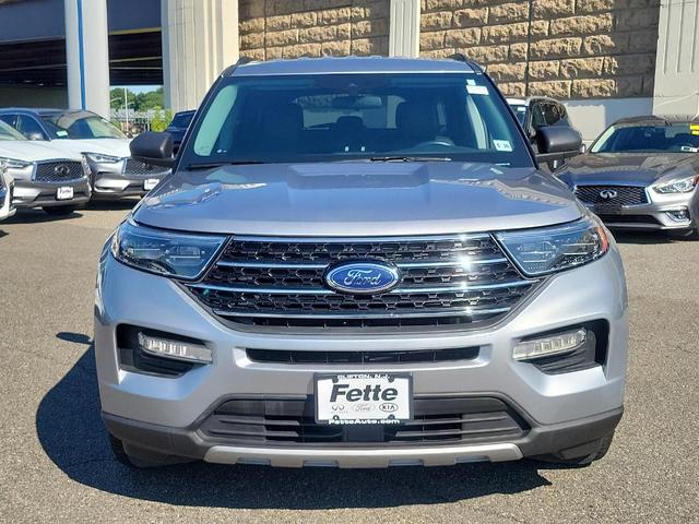 2021 ford explorer xlt