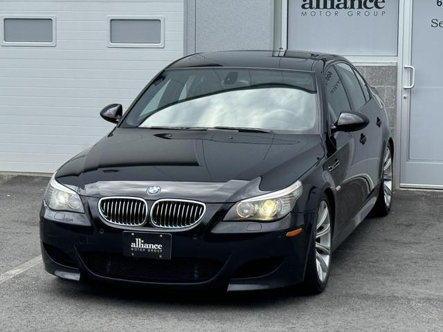 2009 bmw m5 base