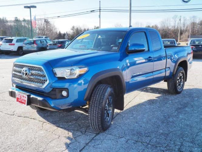 2017 toyota tacoma trd off-road 4x4 trd off-road 4dr access cab 6.1 ft lb for sale in dover, new hampshire