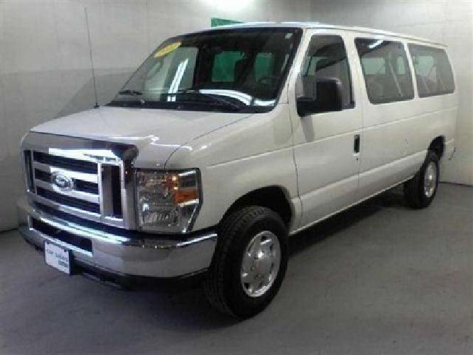 2011 ford e350 super duty passenger xlt van 3d in columbus, oh