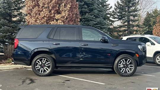 2024 GMC Yukon