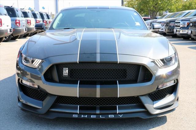2017 ford shelby gt350 base