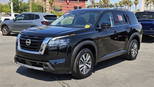 2024 nissan pathfinder sl