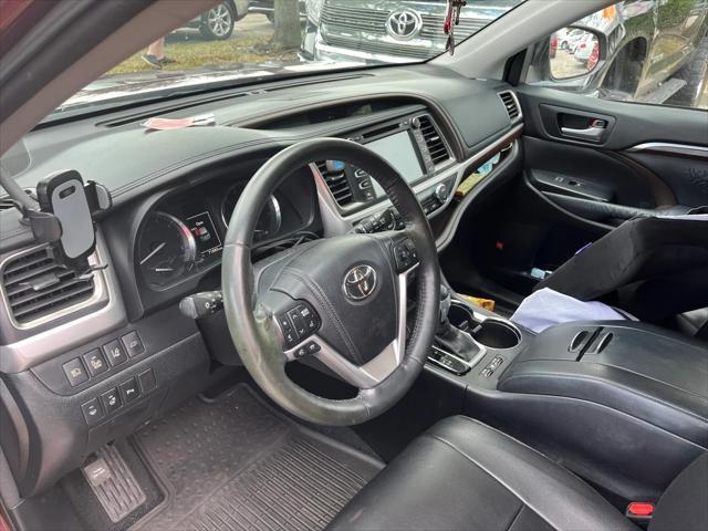 2014 toyota highlander limited platinum