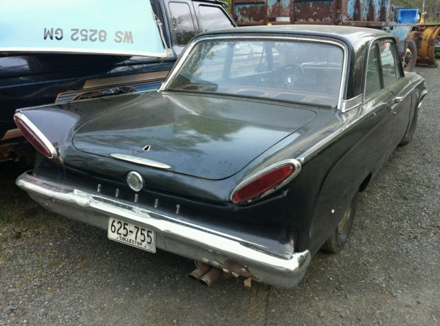 1960 comet 2 door sedan project or parts solid body