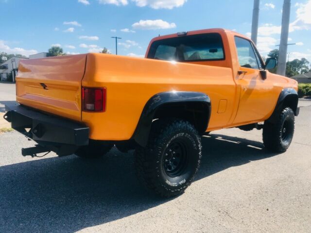 1982 chevy k-10 4x4 ls-1 engine restored beautiful built right!!