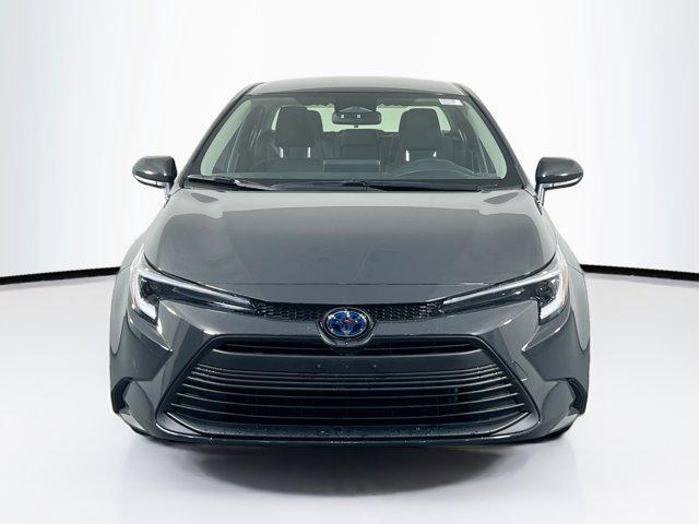2024 toyota corolla hybrid le