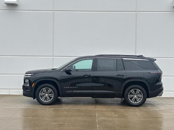 new 2025 chevrolet traverse fwd lt