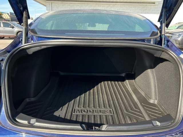 2022 tesla model 3 standard range