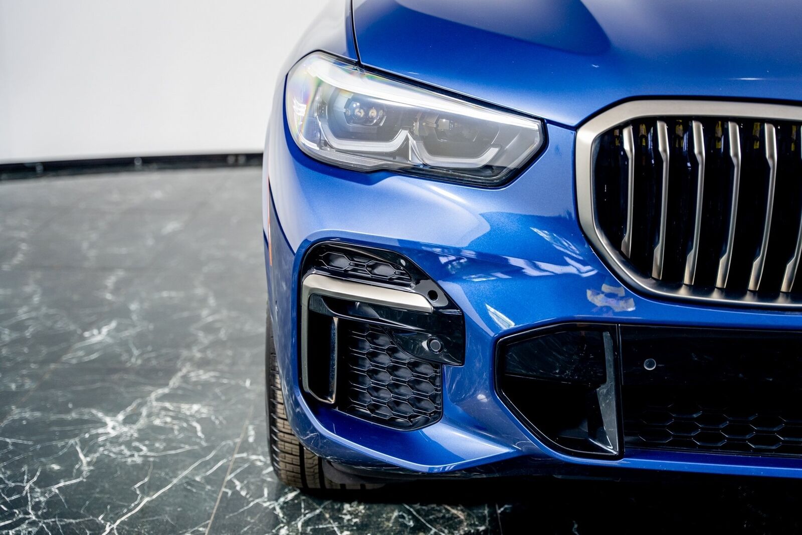 2023 bmw x5 m50i