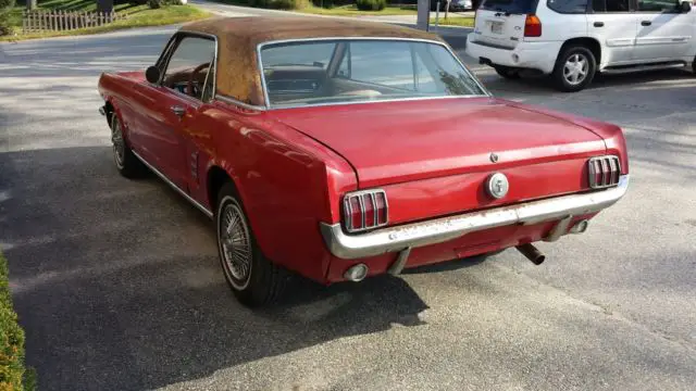 1966 ford mustang barn find