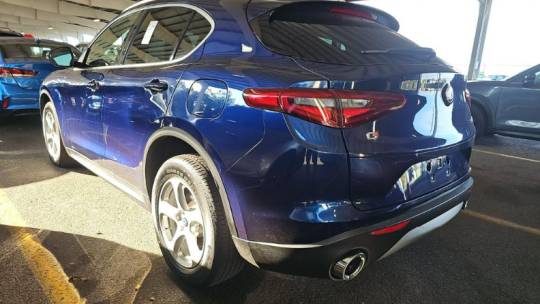 2018 alfa romeo stelvio base