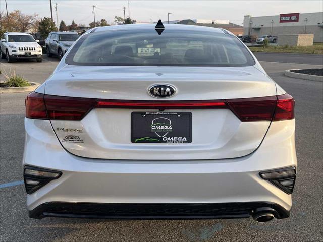 2021 kia forte lxs