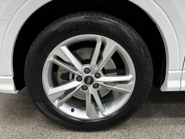 2022 audi q3 45 s line premium
