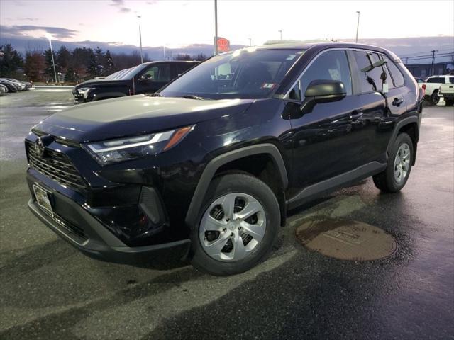 2023 toyota rav4 le