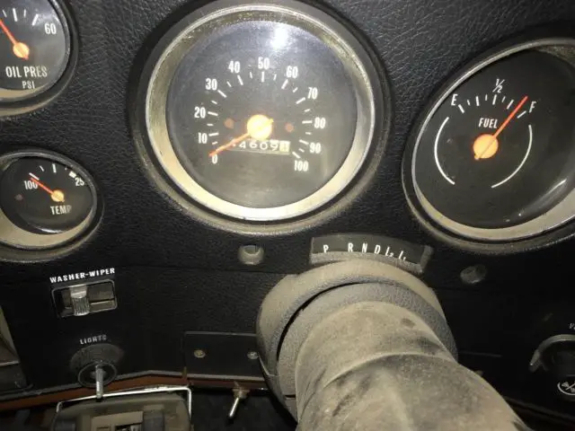 1973 chevy c20 454 same owner since 1976. straight body. performance upgrades