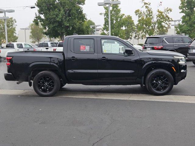 2023 nissan frontier sv