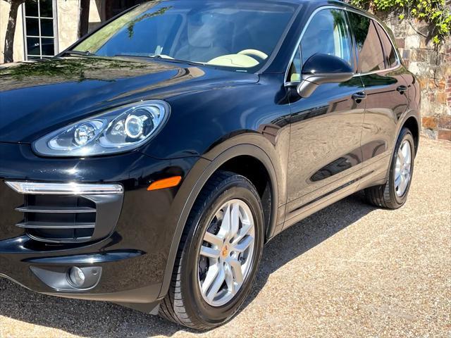 2016 porsche cayenne base