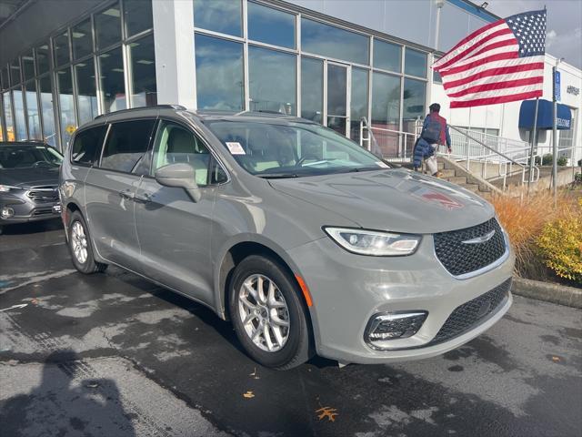 2021 chrysler pacifica touring l