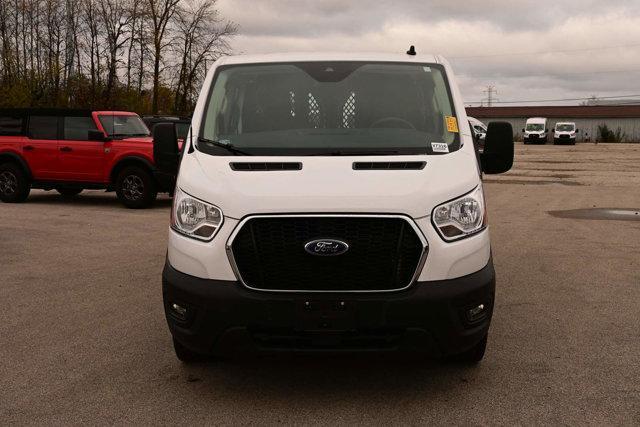 2022 ford transit-250 base