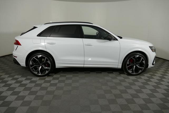 2024 audi rs q8 4.0t