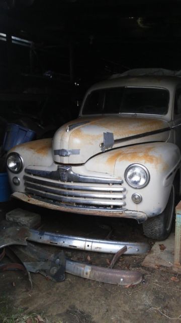 1948 ford deluxe sedan no reserve!