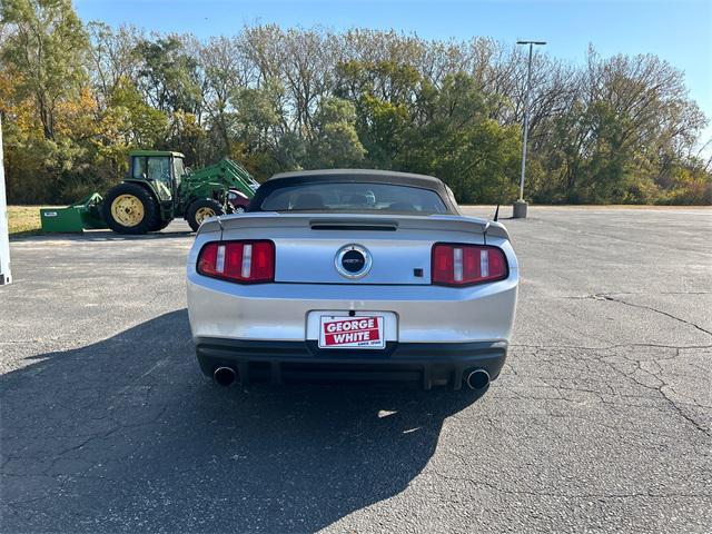 2010 ford mustang gt premium
