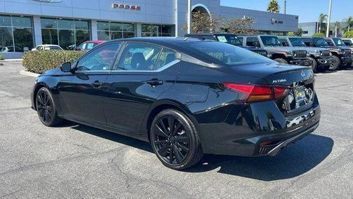 2021 nissan altima