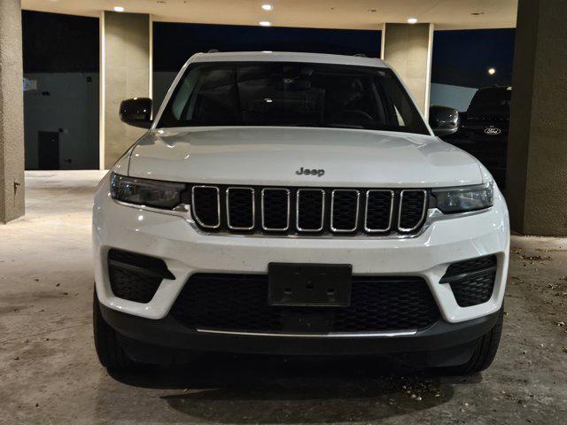 2023 jeep grand cherokee laredo