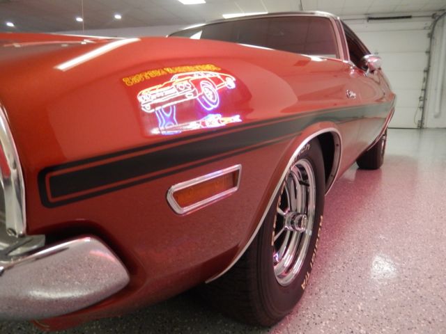 1970 dodge challenger se k5 bronze matching #s 383 with a/c
